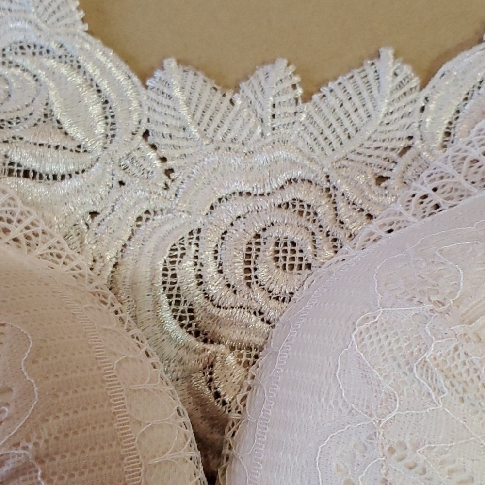 Floral Lace bra adjustable straps jewel closure 42 - Picture 3 of 8